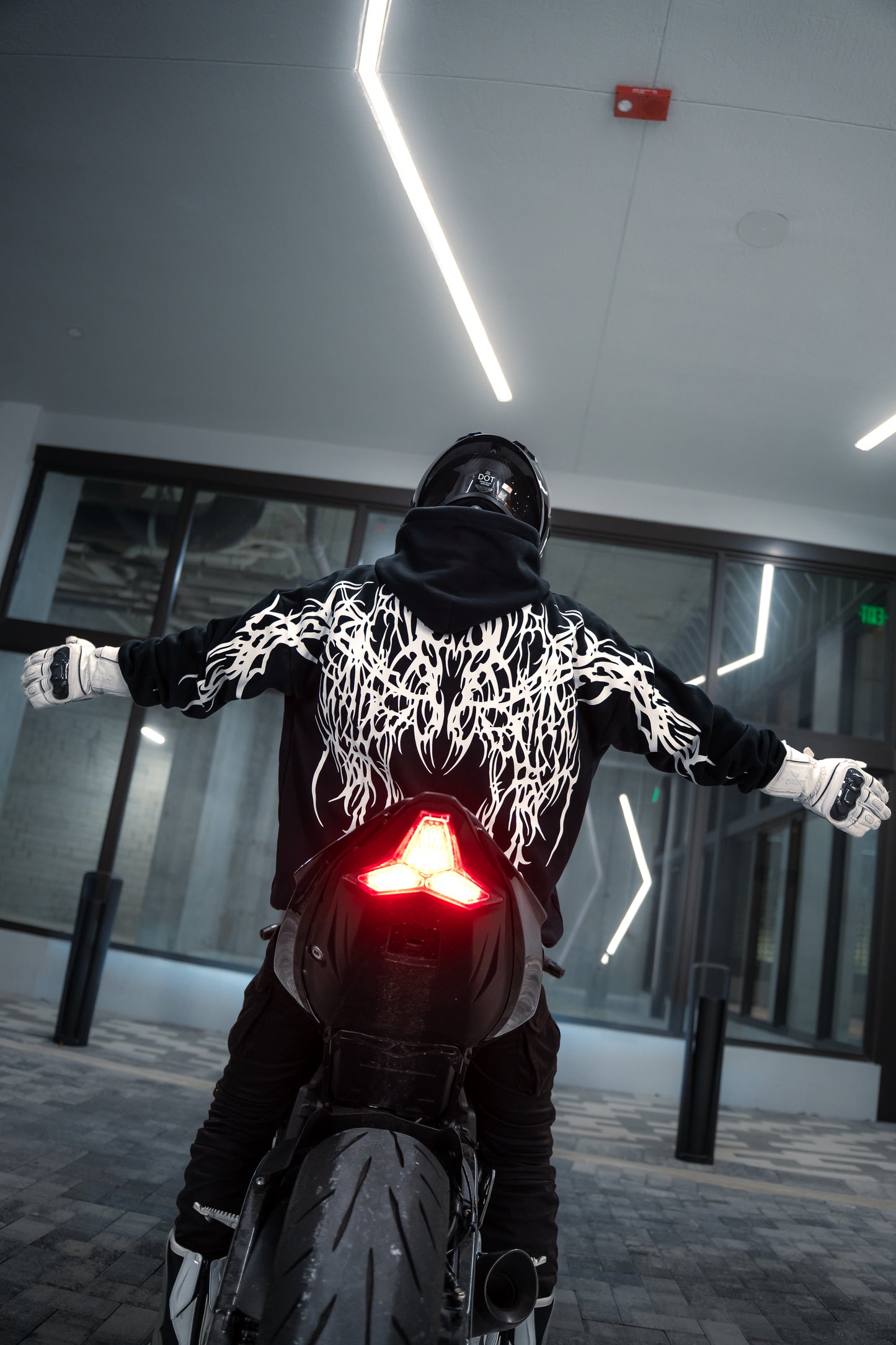 REVENANT HOODIE